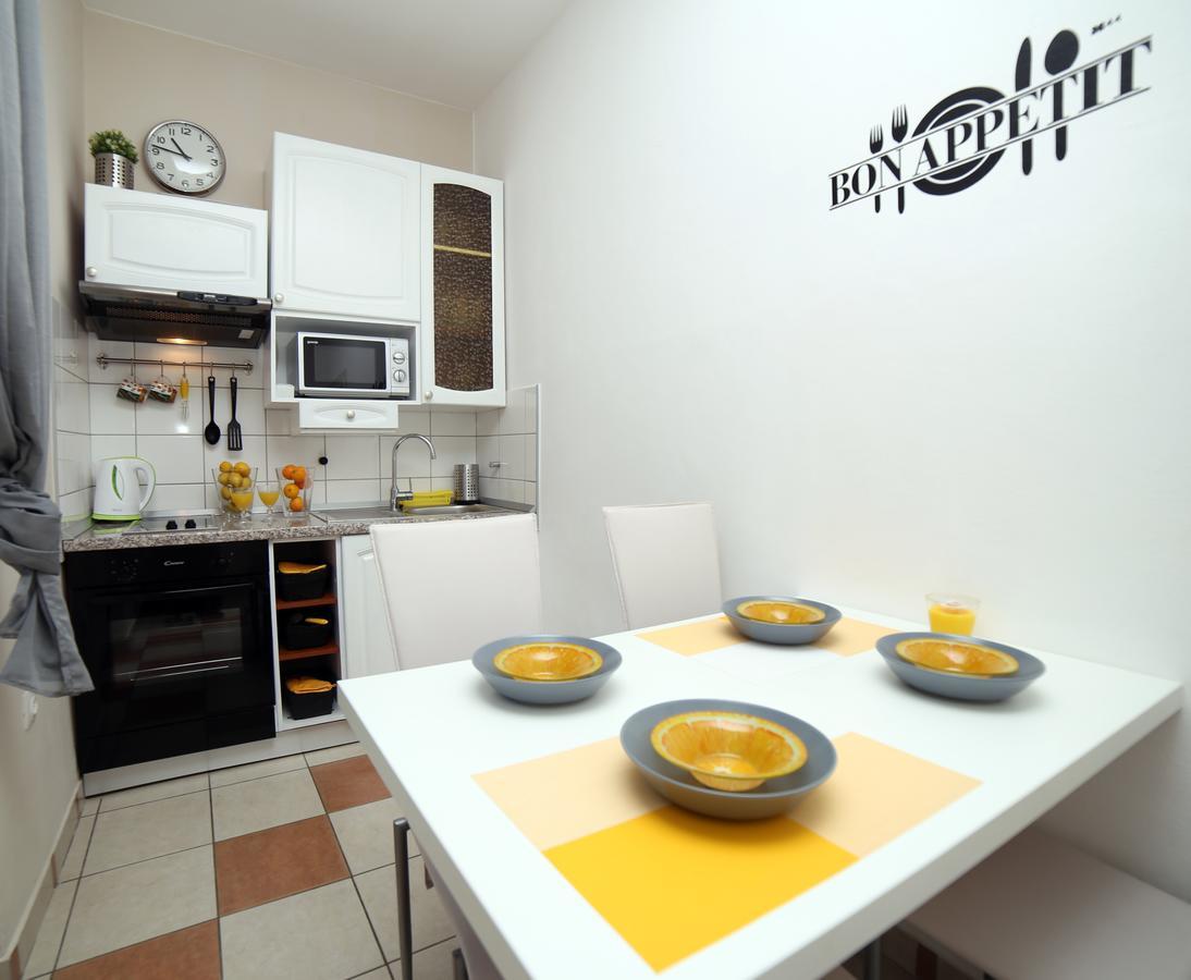 Subcastrum Apartments Пула Экстерьер фото